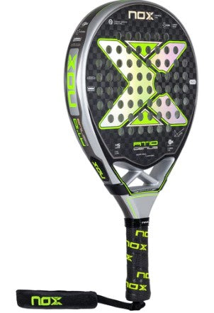 Pala de Padel NOX AT10 Luxury GENIUS Arena 12K 2023 by Agustín Tapia